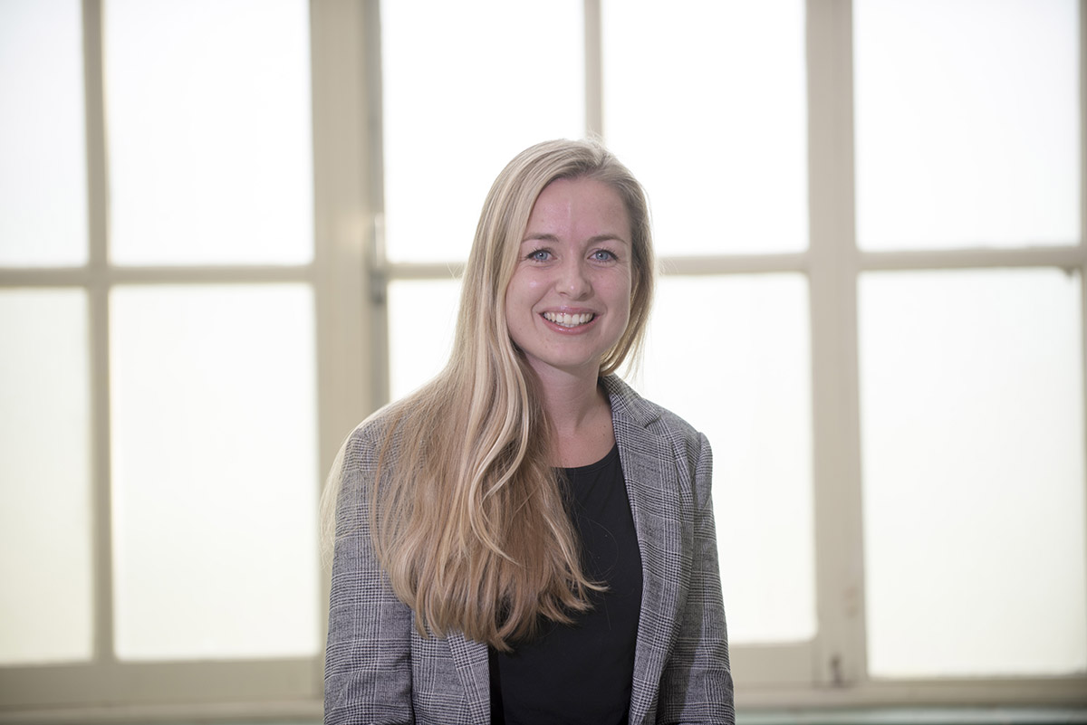 Dr. R.L. (Renée) Roelofs